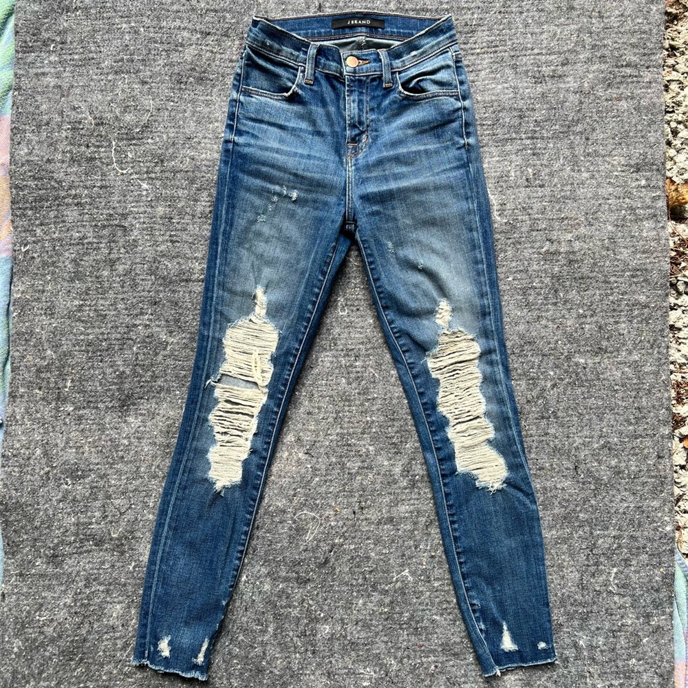 NWOT J.Brand Skinny Jeans, distressed, cropped, high waist CUT 12677 Sz 24